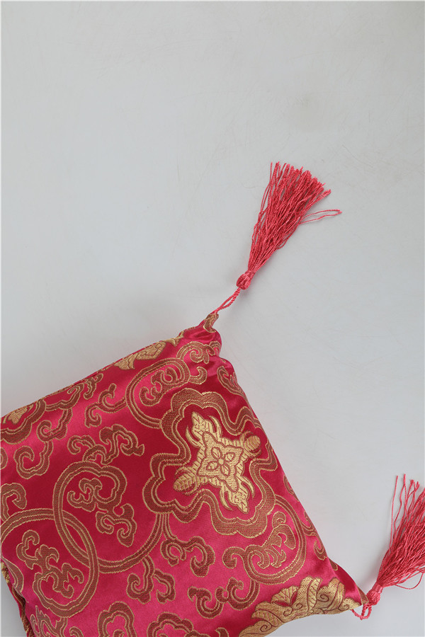 纯手工多功能竹炭包